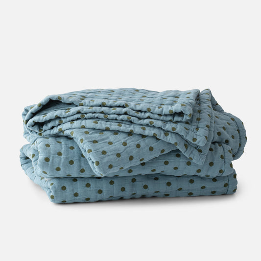 Polka Dot Quilt