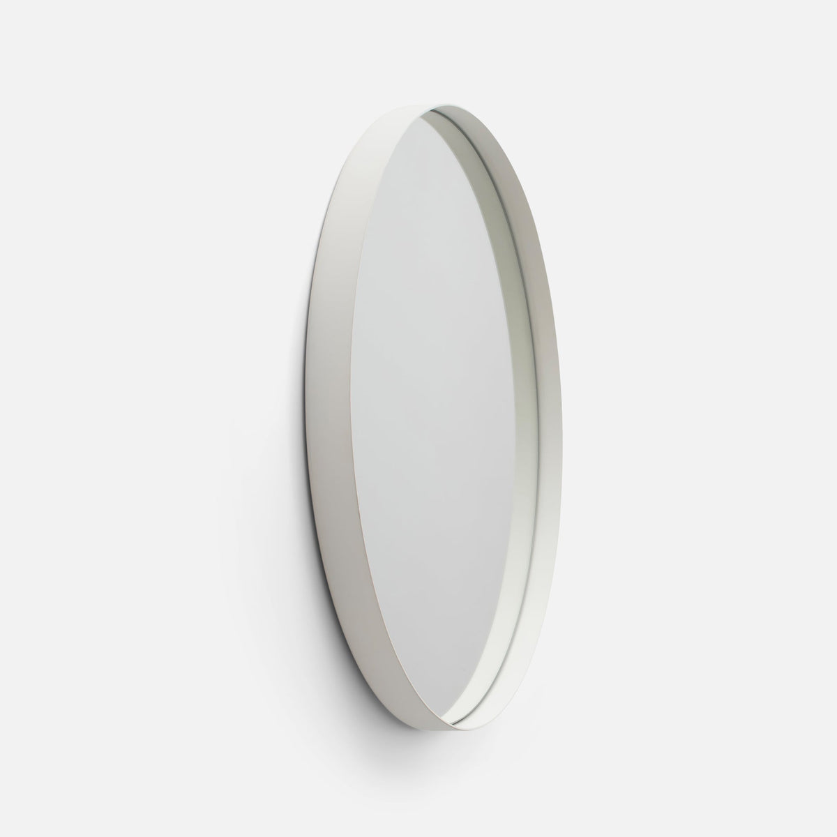 Leo Mirror