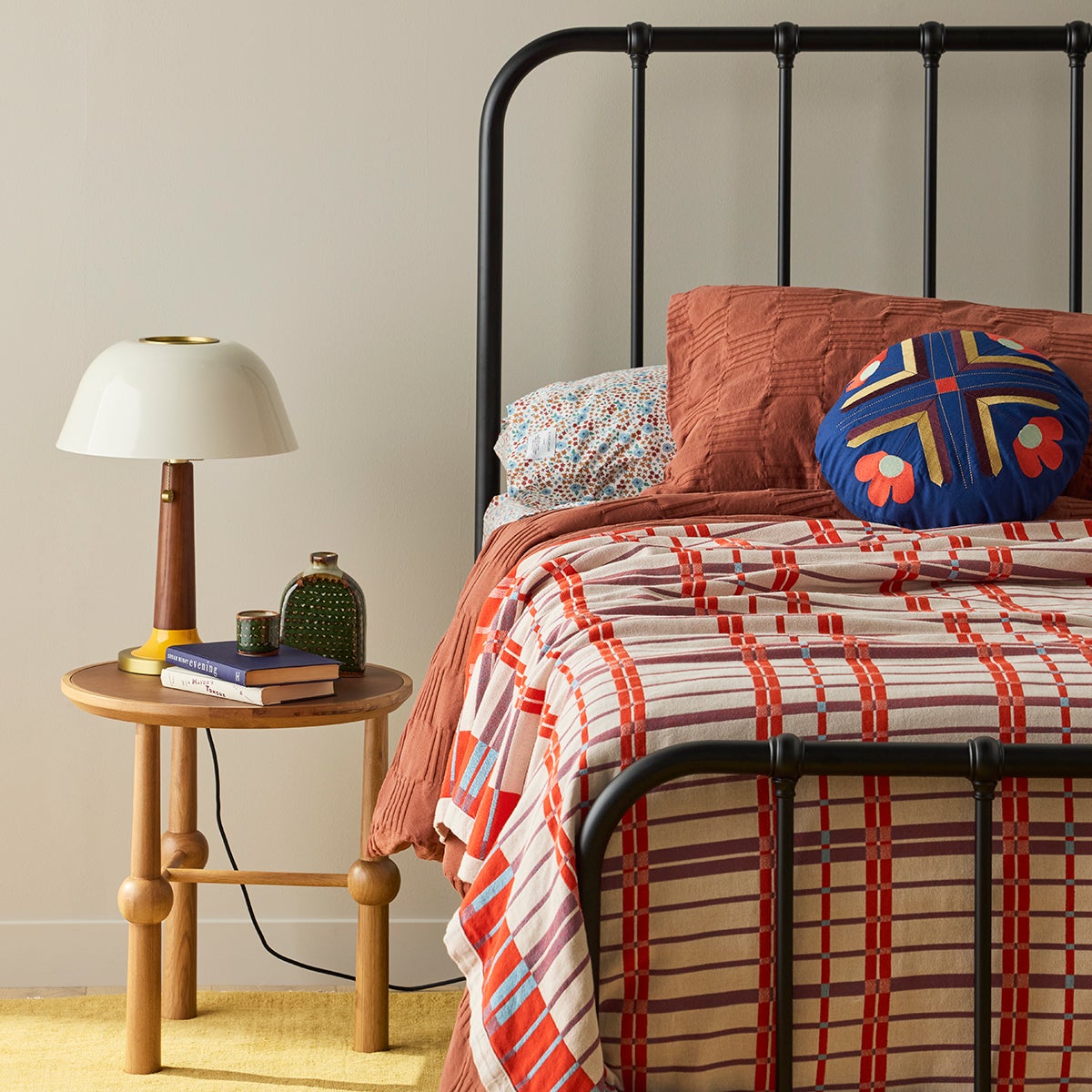 Evelyn Table Lamp